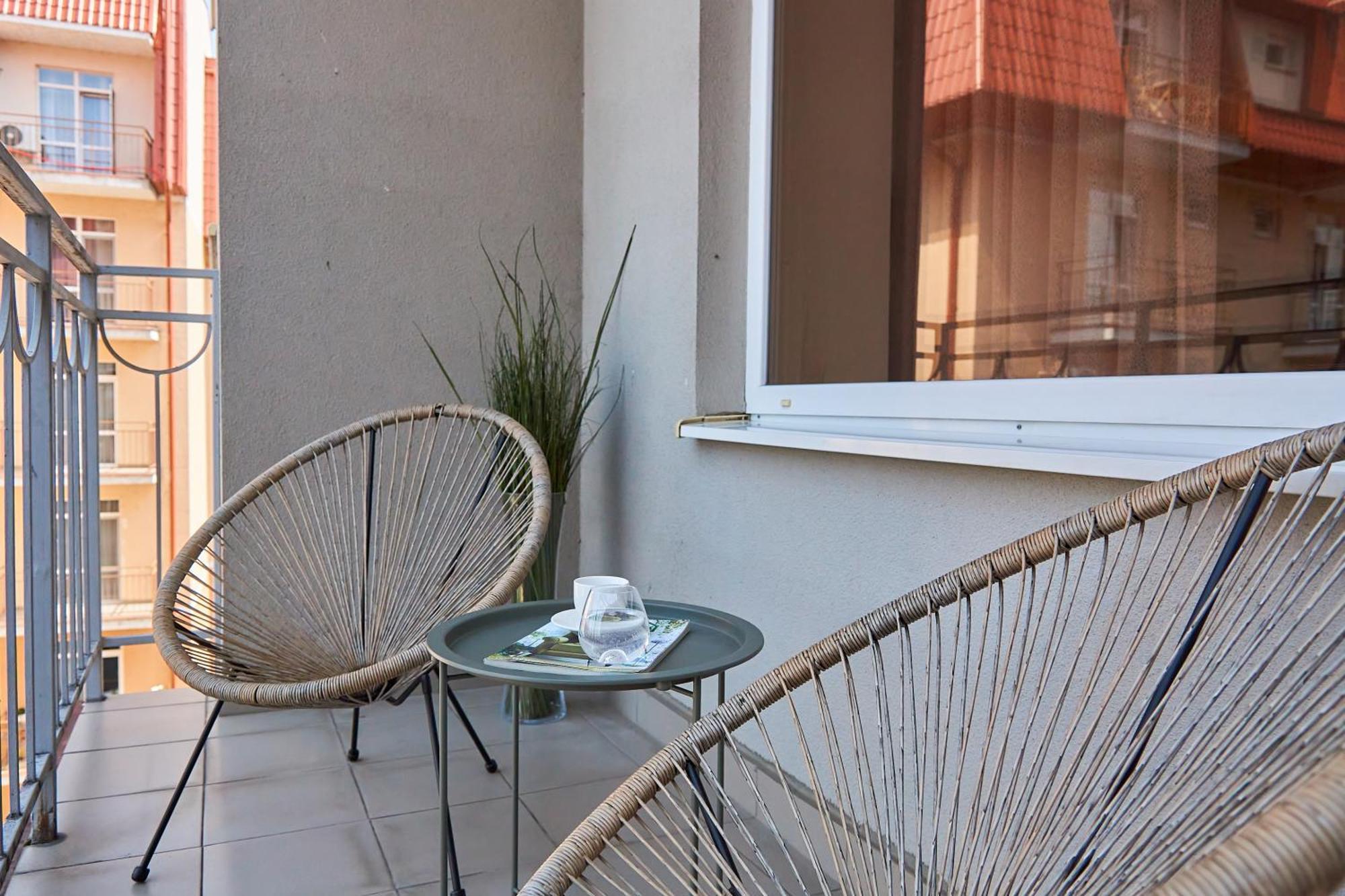 Lux Apartment Mukacheve Exterior foto